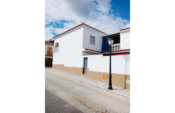 For Sale - Casas o chalets - Castilblanco de los Arroyos - VELAZQUEZ